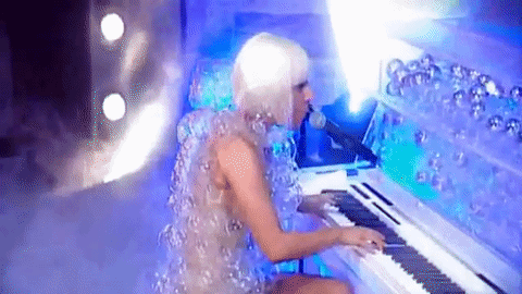 lady gaga burbujas