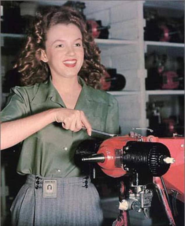 Norma Jeane Mortenson fotografías
